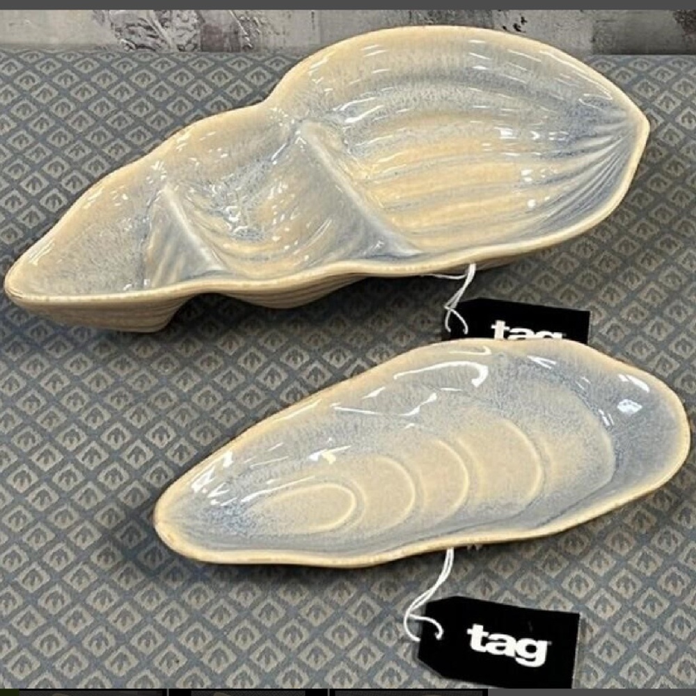 tag ~ 2 Piece Set w/Conch Shell Divided Dish ~ NWT